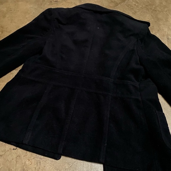 Black coat with button detail - Picture 7 of 7